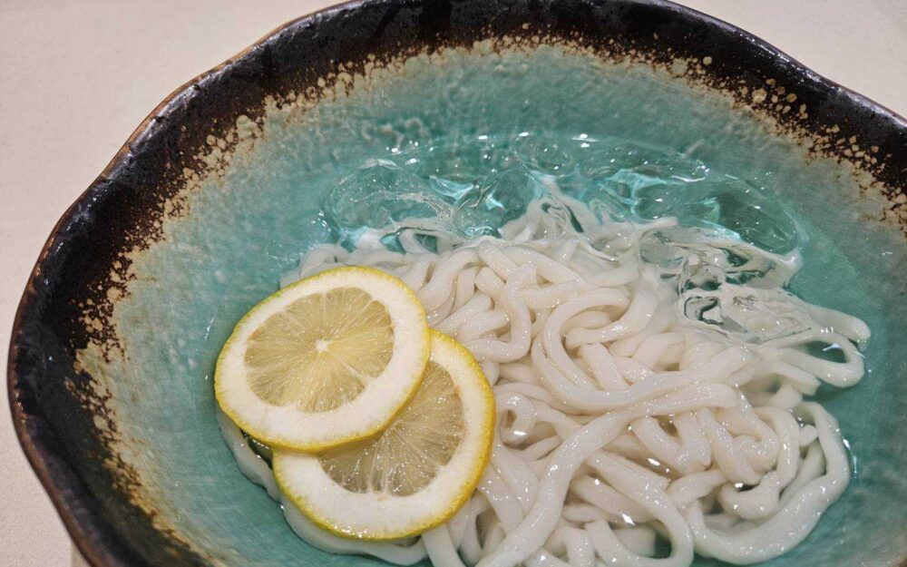 氷水うどん〜レモン添え〜